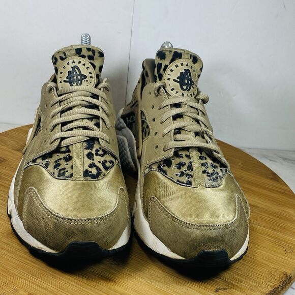 Nike Air Huarache Leopard Cheetah Animal Safari Print Khaki Black White 8.5 - Picture 3 of 7